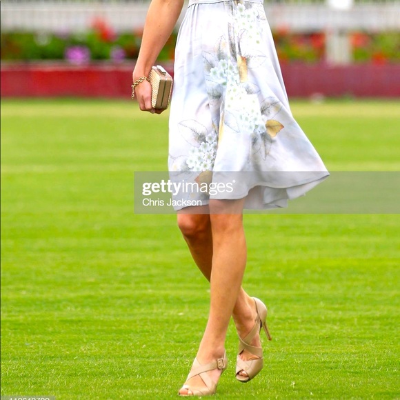 L.K. Bennett Silver Taupe Patent - Picture 2 of 11